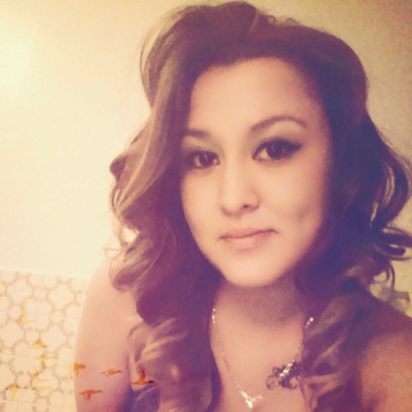 Meet your Posher, Mr and mrs - Picture 1 of 1